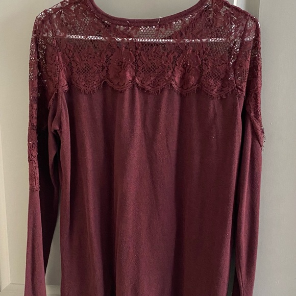 Sweater - Picture 3 of 3